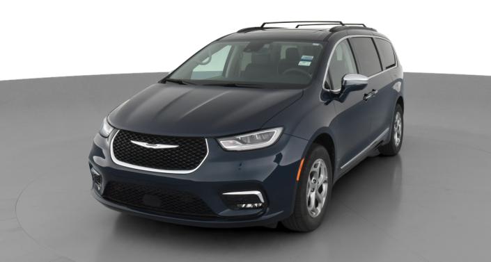 2022 Chrysler Pacifica Limited -
                Concord, NC