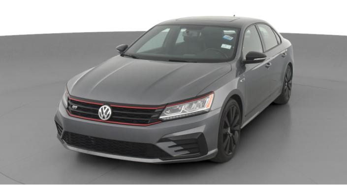 2018 Volkswagen Passat GT -
                Hebron, OH