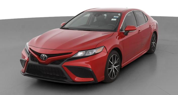 2023 Toyota Camry SE Hero Image