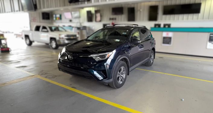 Thumbnail: 2018 Toyota RAV4 - 1