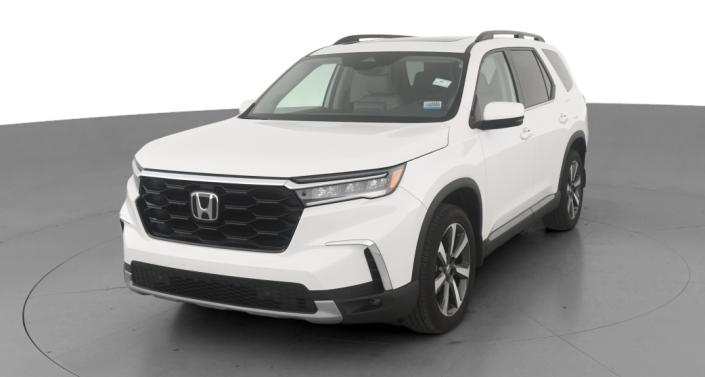 2024 Honda Pilot Touring -
                Hebron, OH