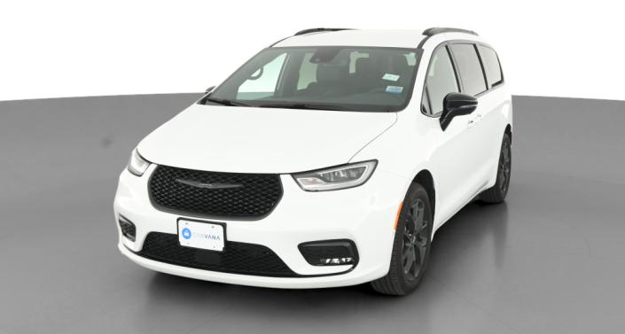 2024 Chrysler Pacifica Touring L -
                Trenton, OH