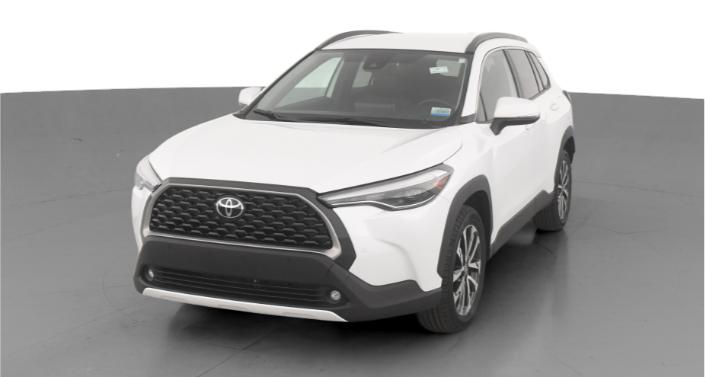 2022 Toyota Corolla Cross XLE -
                Indianapolis, IN