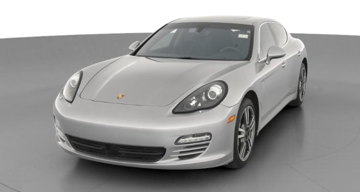 2012 Porsche Panamera 4S Hero Image