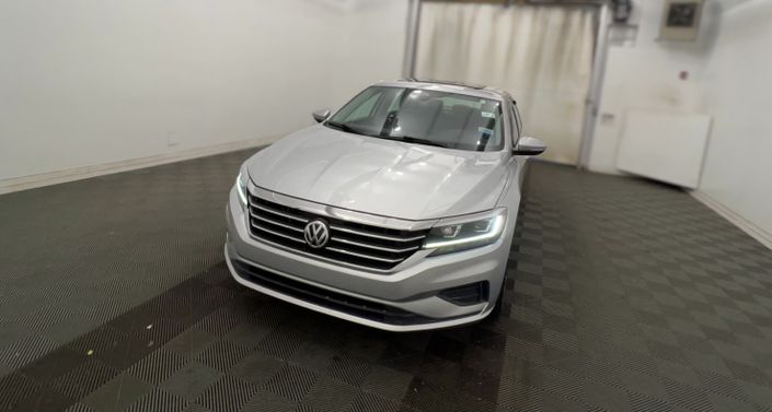 2021 Volkswagen Passat SE -
                Framingham, MA