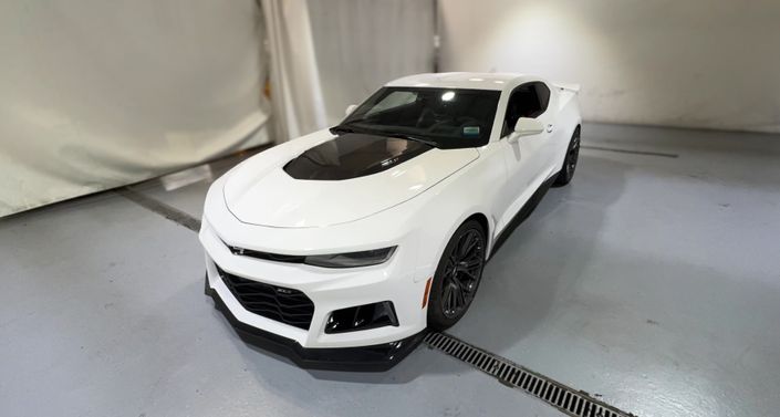 2017 Chevrolet Camaro ZL1 Hero Image