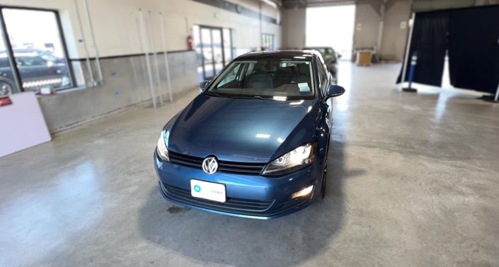 2015 Volkswagen Golf SE Hero Image
