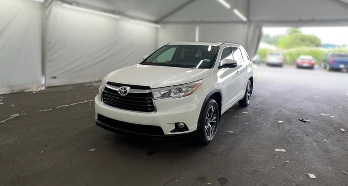 Thumbnail: 2016 Toyota Highlander - 1