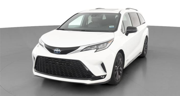 Thumbnail: 2021 Toyota Sienna - 1