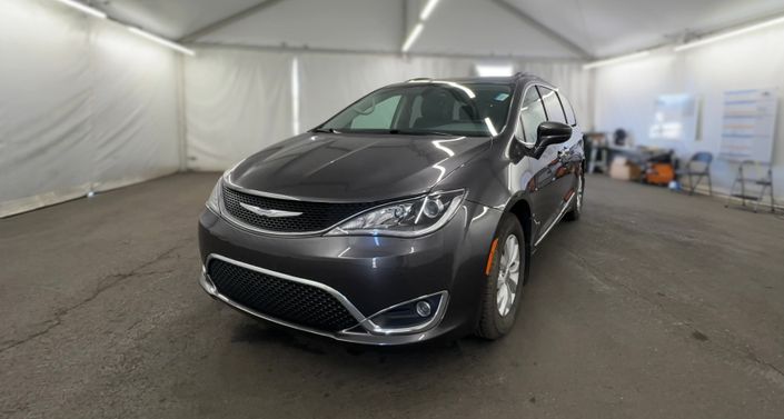 Thumbnail: 2018 Chrysler Pacifica - 1