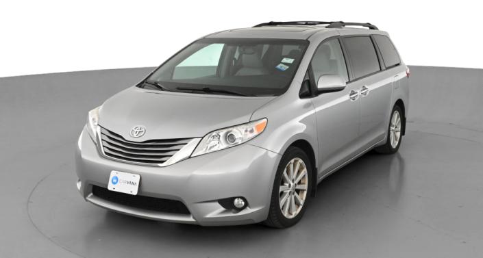 2017 Toyota Sienna XLE Hero Image