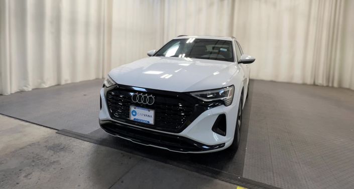 2024 Audi Q8 e-tron Premium Hero Image