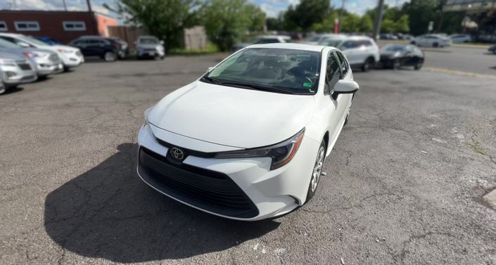 2024 Toyota Corolla LE -
                Ashburn, VA