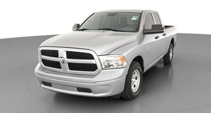 Thumbnail: 2019 RAM 1500 Classic - 1