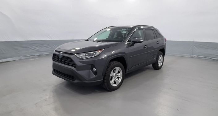 2021 Toyota RAV4 XLE Hero Image