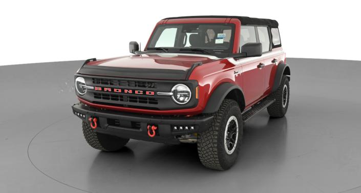 2021 Ford Bronco Base -
                Lorain, OH