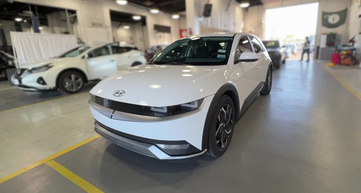 2022 Hyundai Ioniq 5 SE Hero Image