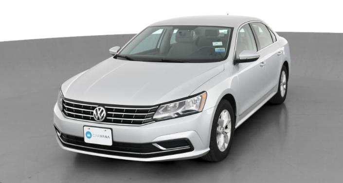 Thumbnail: 2016 Volkswagen Passat - 1