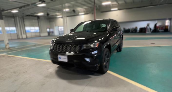 2015 Jeep Grand Cherokee Altitude Hero Image