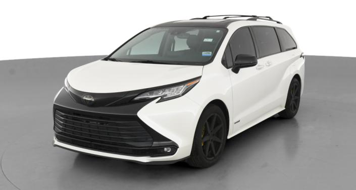 2021 Toyota Sienna XLE -
                Richton Park, IL