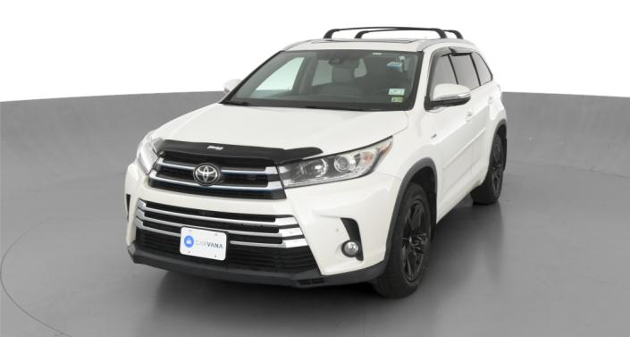 2017 Toyota Highlander Limited Platinum Hero Image