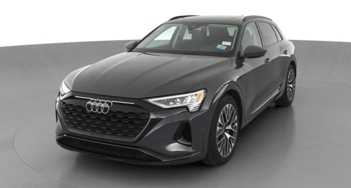 2024 Audi Q8 e-tron Prestige -
                Beverly, NJ
