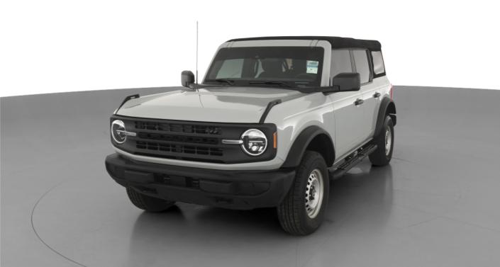 2022 Ford Bronco Base Hero Image