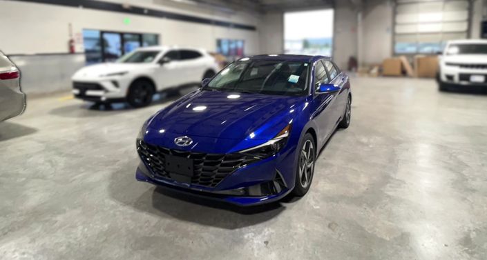 2022 Hyundai Elantra Limited Edition -
                Fairview, OR