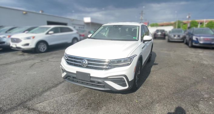 2024 Volkswagen Tiguan SE -
                Ashburn, VA