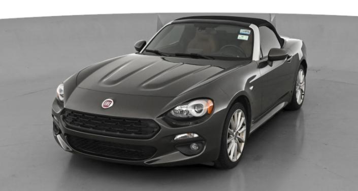 2017 Fiat 124 Spider Lusso Hero Image