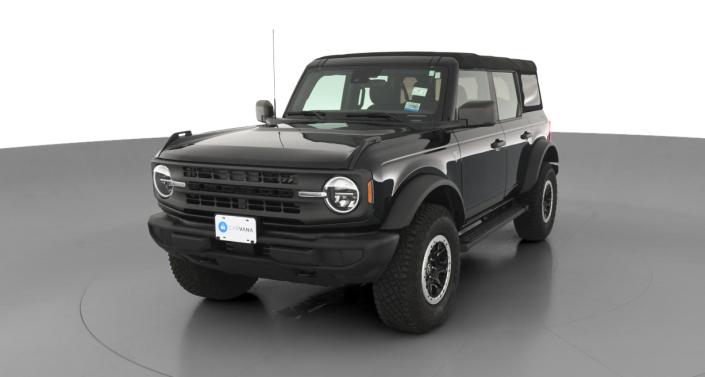 2022 Ford Bronco Base Hero Image