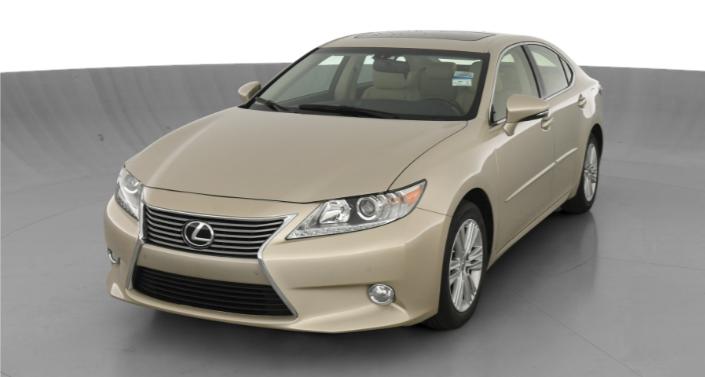 2015 Lexus ES 350 -
                Lorain, OH