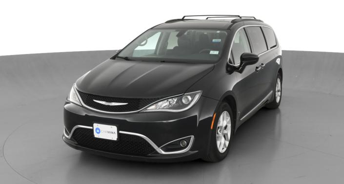 2017 Chrysler Pacifica Touring L -
                Colonial Heights, VA