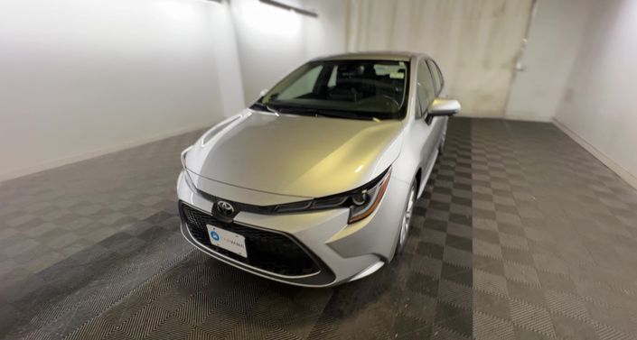 2020 Toyota Corolla XLE -
                Framingham, MA