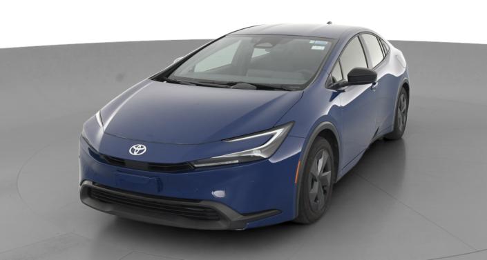 2024 Toyota Prius LE -
                Trenton, OH