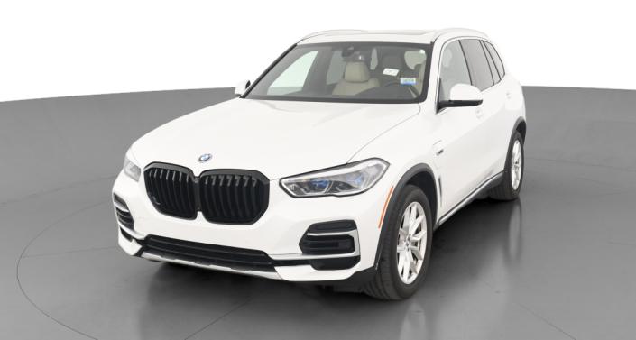 2022 BMW X5 xDrive45e Hero Image