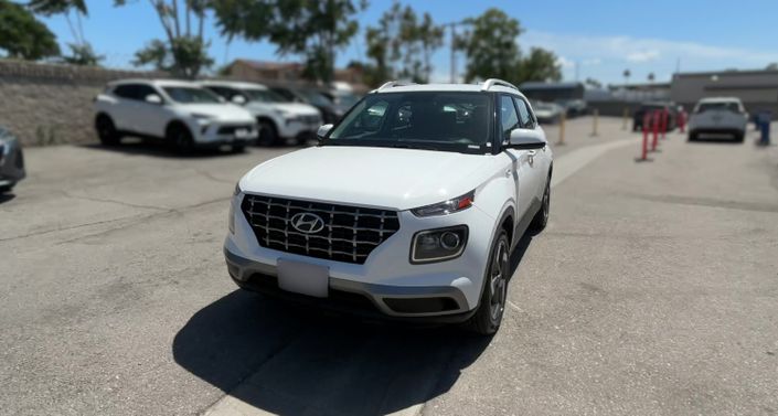 2023 Hyundai Venue SEL -
                Ontario, CA