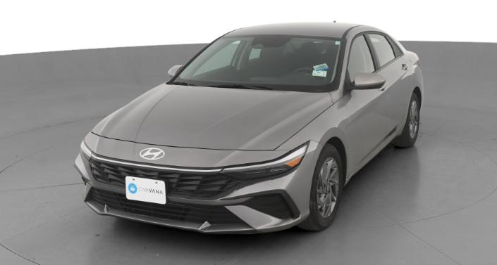2024 Hyundai Elantra SEL Hero Image