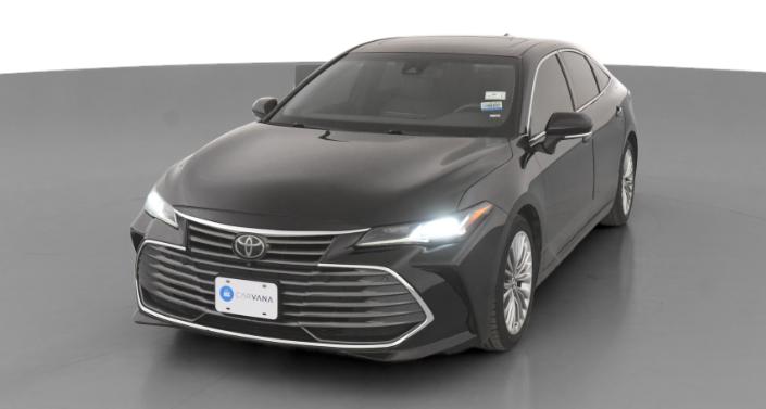 2019 Toyota Avalon Limited Hero Image