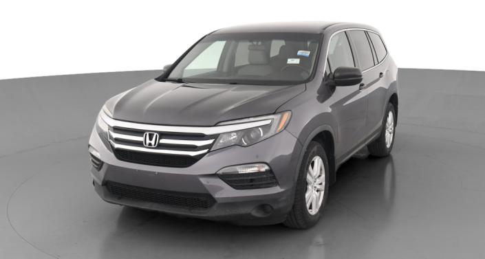 2017 Honda Pilot LX Hero Image
