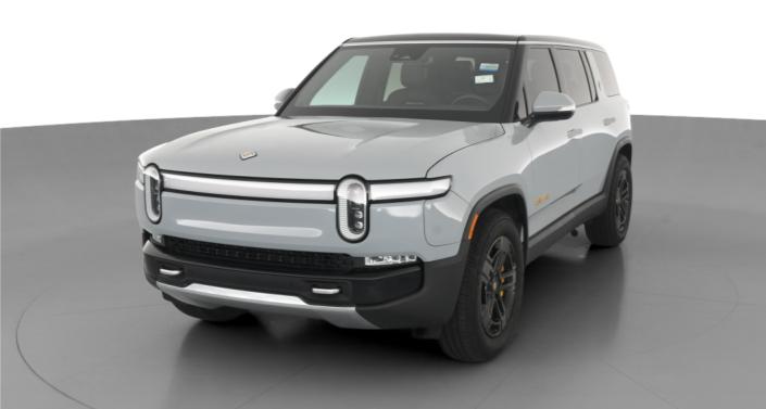 2023 Rivian R1S Adventure Hero Image
