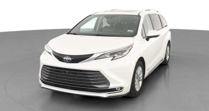 2021 Toyota Sienna Platinum -
                Haines City, FL
