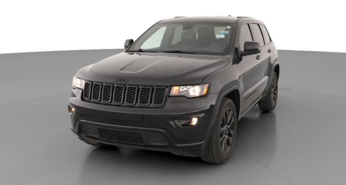 2019 Jeep Grand Cherokee Altitude Hero Image