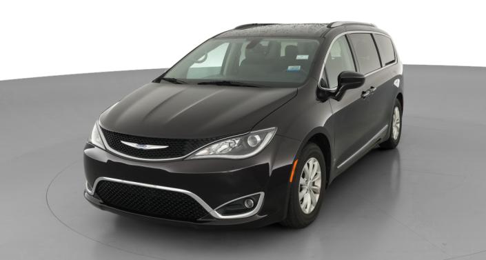 2018 Chrysler Pacifica  Hero Image