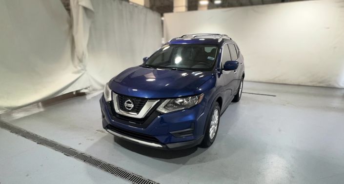 2017 Nissan Rogue SV Hero Image