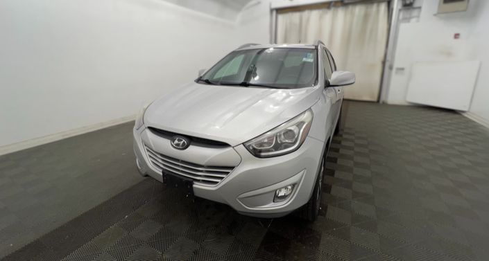 2014 Hyundai Tucson SE -
                Framingham, MA