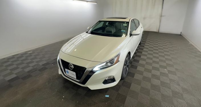 Thumbnail: 2020 Nissan Altima - 1