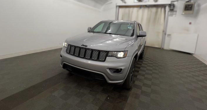 2019 Jeep Grand Cherokee Altitude -
                Framingham, MA