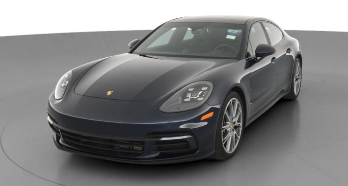2018 Porsche Panamera Base Hero Image