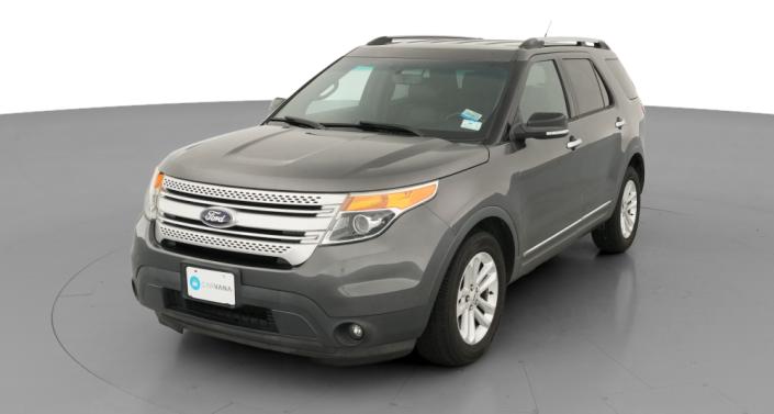 2015 Ford Explorer XLT Hero Image